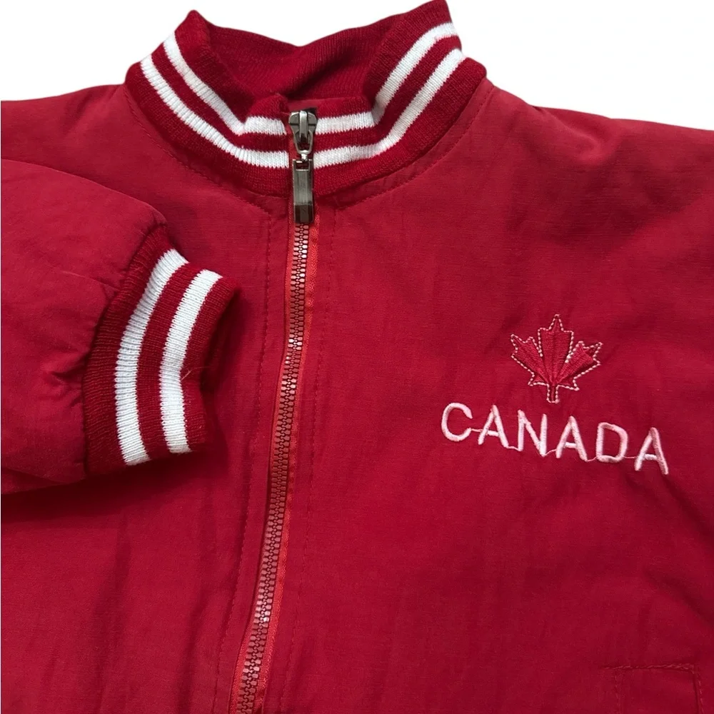Vintage Canada Kids Unisex Red Zip Up Jacket/Coat Maple Leaf Embroidered‎ Size S